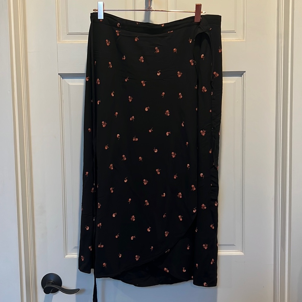 Madewell Tulip wrap skirt